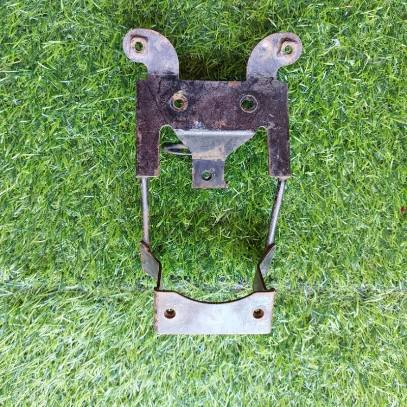 Breket Pangkon Dasi Yamaha Vega R New Original