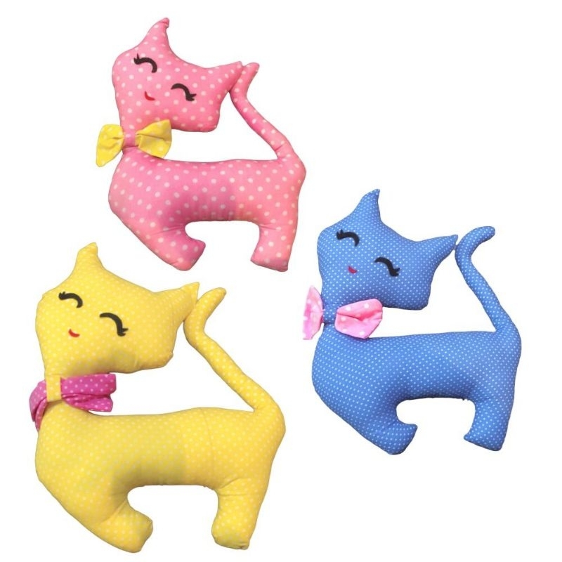 BONEKA KUCING PITA POLKADOT