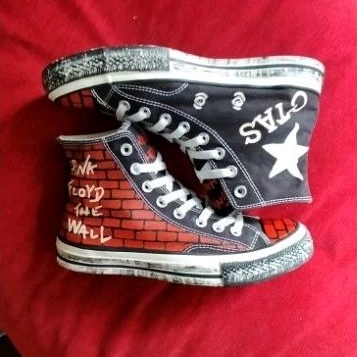 Converse CTAS Custom Pink Floyd