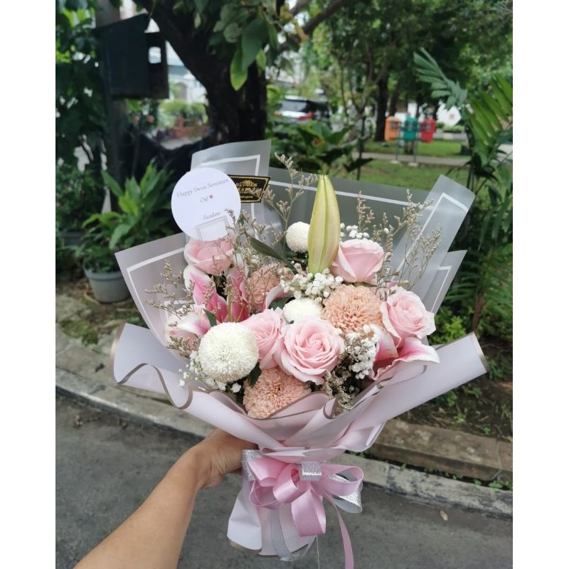 Hand Bucket Bunga Asli fresh rose flower buket anniversary Kado Mother's Day Rangkaian Hari Ibu Moth
