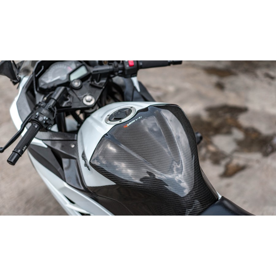 KABON KAWASAKI NINJA 250FI N250FI Z250 TANKPAD BESAR/HALF TANKPAD CARBON