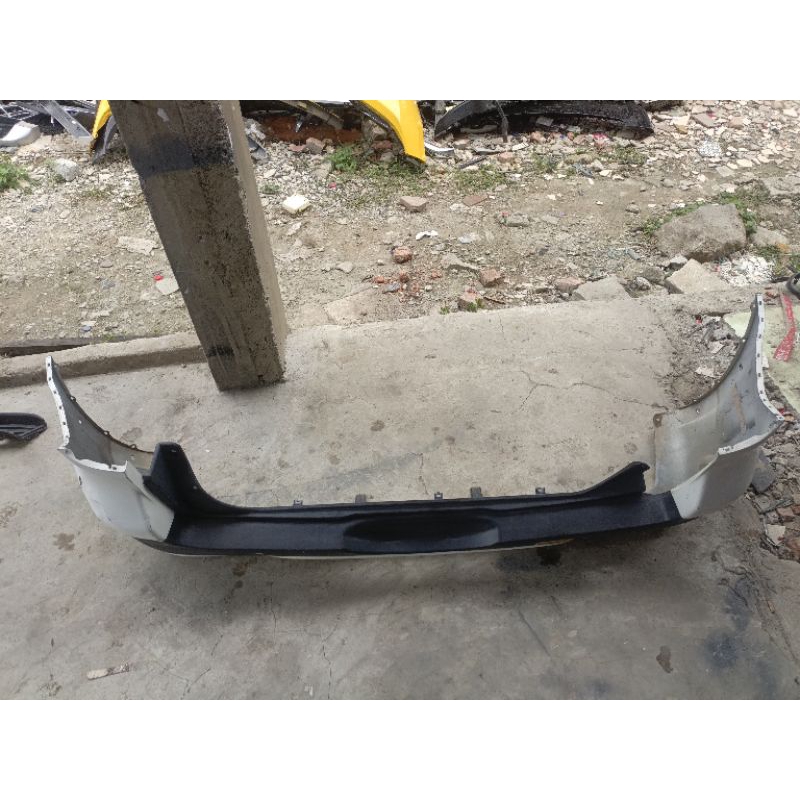 bemper belakang rush/terios  2016