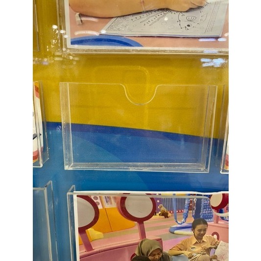 

Akrilik Tempat Kertas Custom PxL 13x7cm