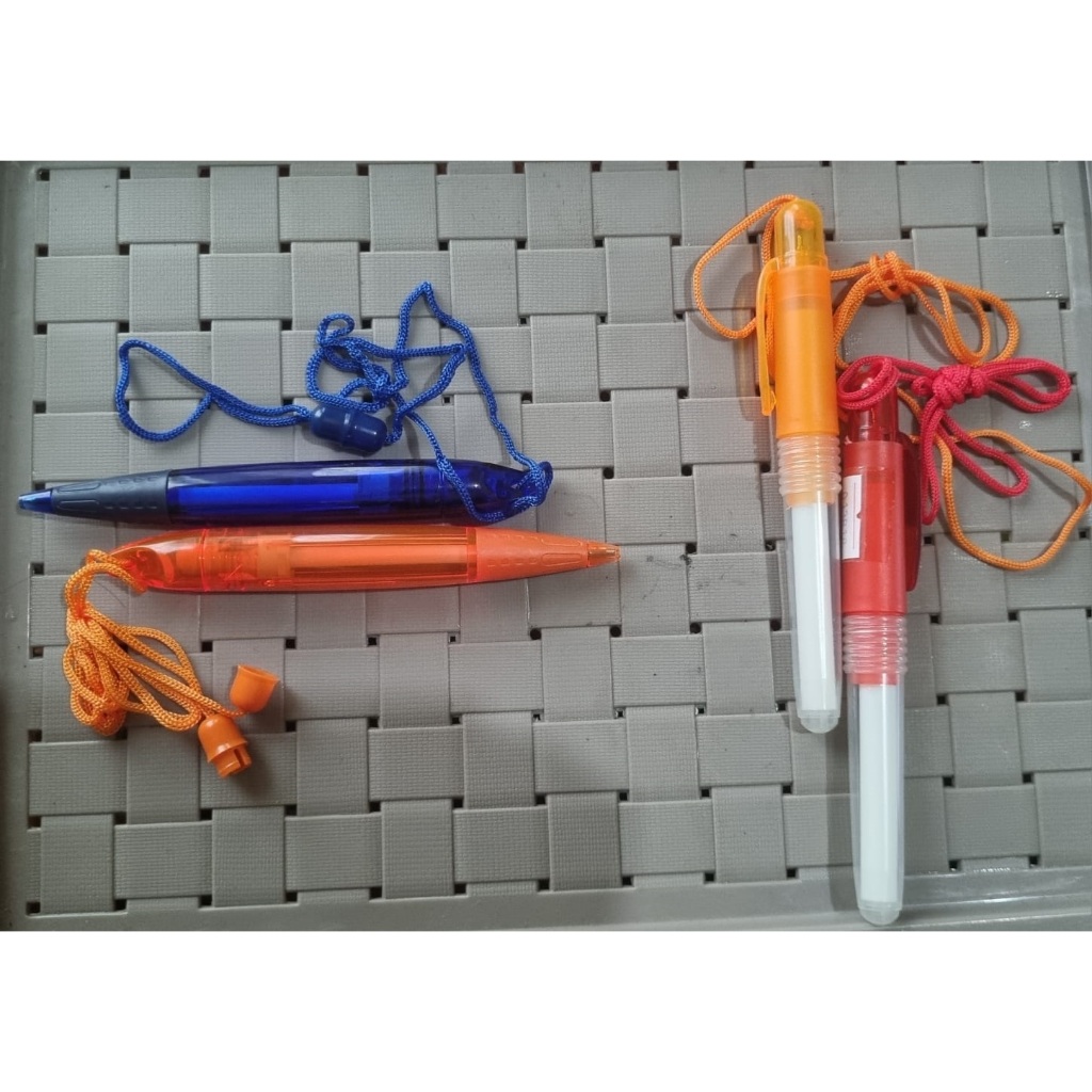

PULPEN BOLPOINT TALI LEHER UNTUK SEMINAR / SEKOLAH / KERJA KANTORAN