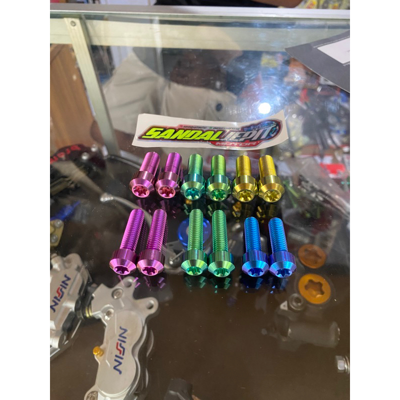 BAUT TITANIUM SEGITIGA NINJA R SS BAUT TITANIUM T ATAS BAWAH NINJA R BAUT TITANIUM SEGITIGA ATAS BAW