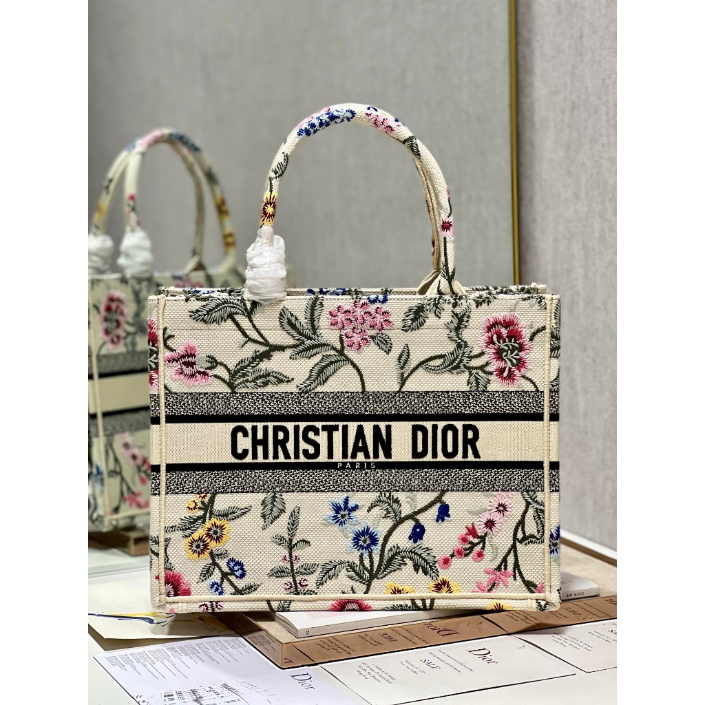 100% genuine Dior medium tote bag✨ 100% tas jinjing medium Dior asli