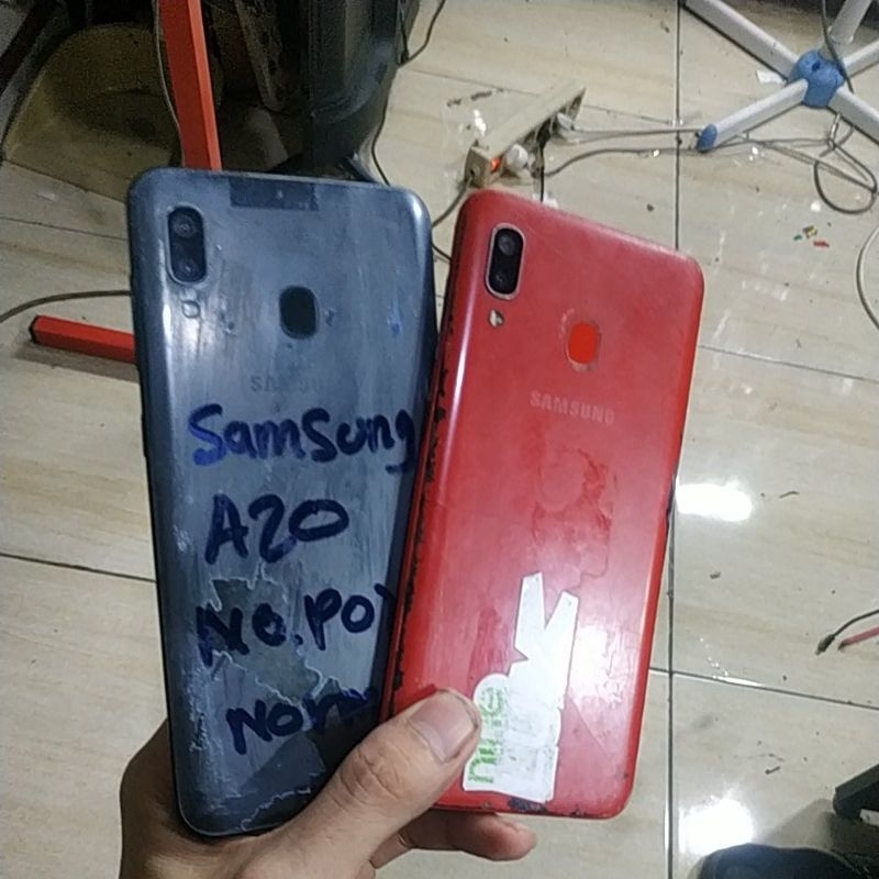 samsung a20 minus lcd kesing kurang mulus