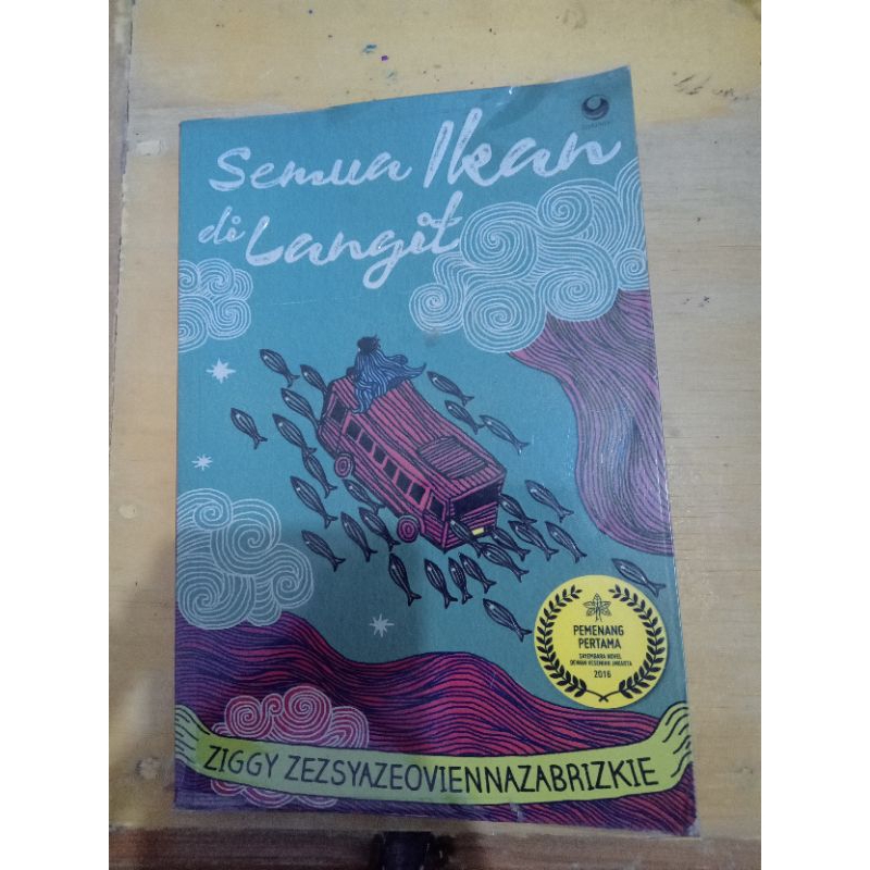 PRELOVED Semua Ikan Di Langit