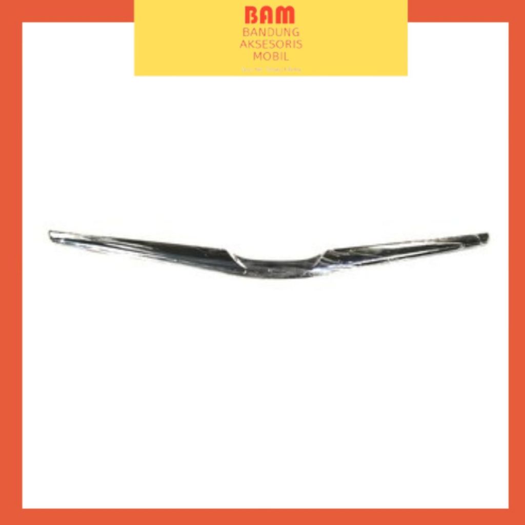 Moulding Kap Mesin Innova 2009 Bagian Bawah