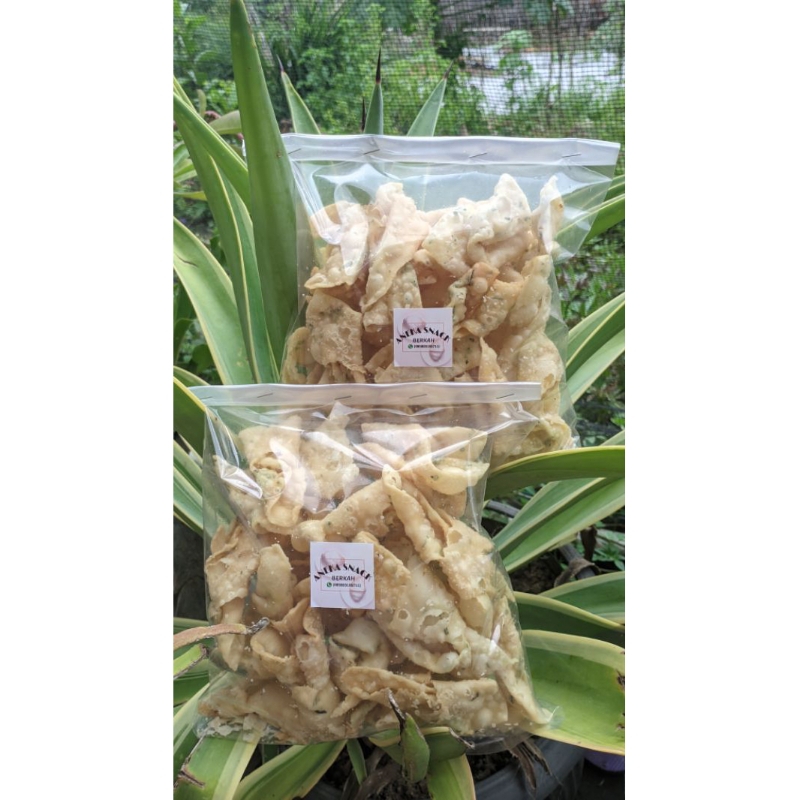 

Kue Bawang / Cumi Cumi 100gr