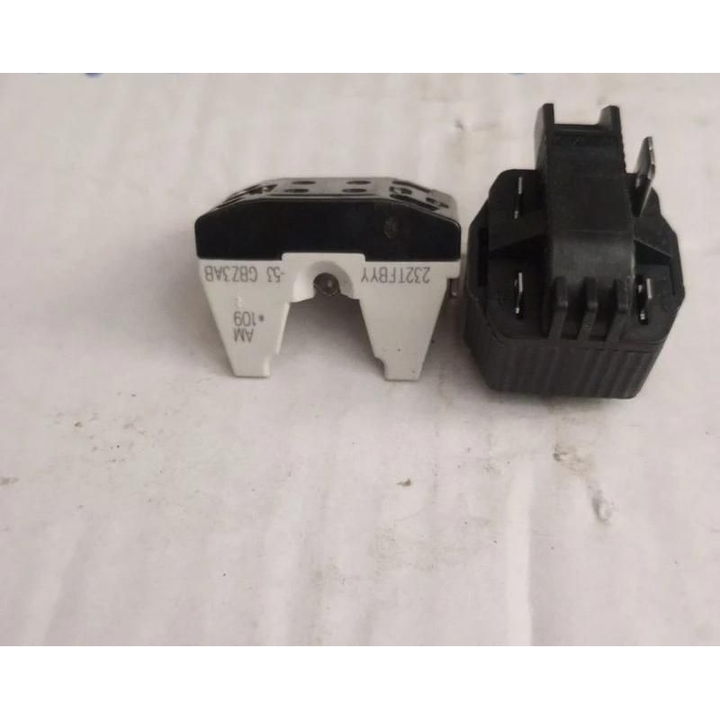 RELAY-rilay PTC overlud kulkas 2 pintu
Sharp-original