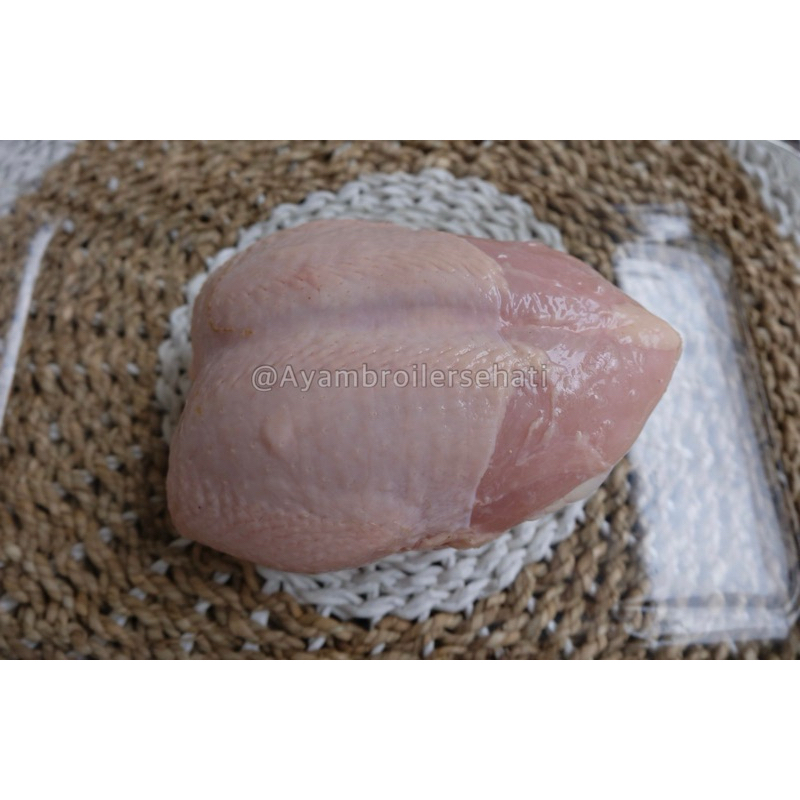 

Dada Ayam Utuh Tanpa Sayap FRESH 1kg