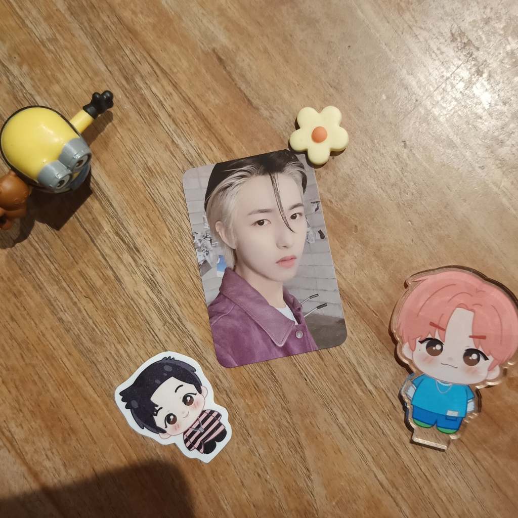 (SALE) Photocard Official RENJUN NCT DREAM KEYRING MD HOT SAUCE HOTSA