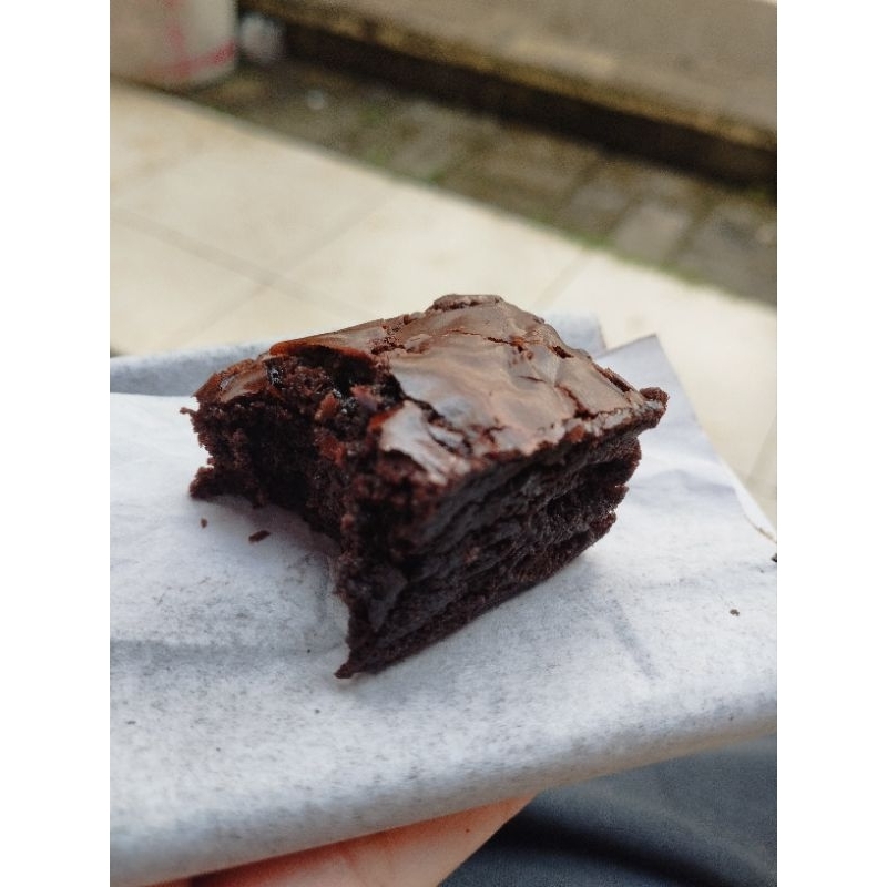 

fudgy brownies ketan hitam gluten free / BOLU KEMUNING JIMBARAN