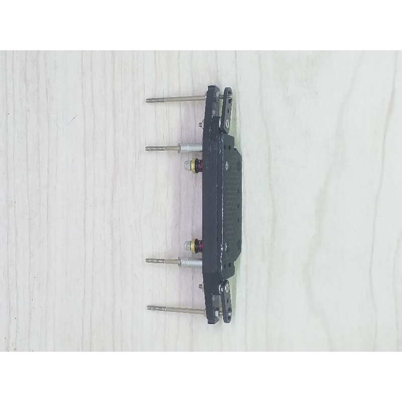 Tamiya Stay / bumper depan AT thank system