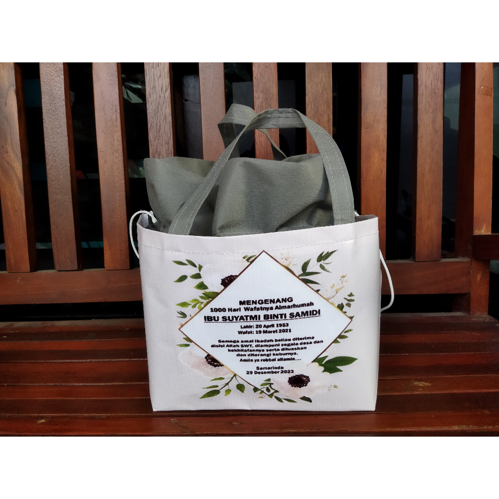 

TAS SERUT / TAS HAJATAN MURAH FREE DESAIN