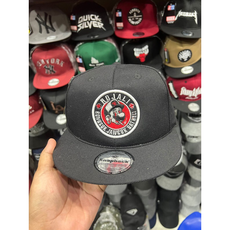 TOPI SNAPBACK TERBARU ROJALI