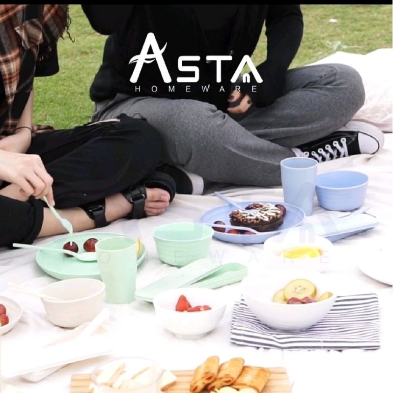 ALAT MAKAN PIRING MANGKUK JERAMI SET FAMILIA 10 PCS - ASTA - MANGKOK GELAS SENDOK GARPU SUMPIT TRAVE