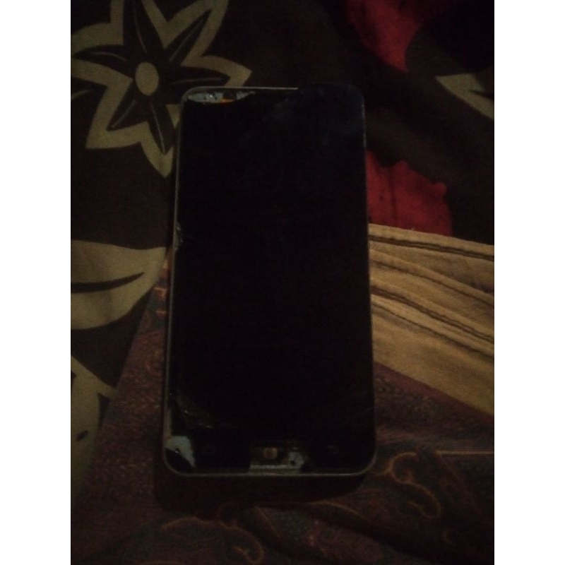 samsung j7 minus lcd