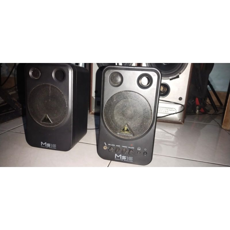 Speaker Monitor Behringer MS 16