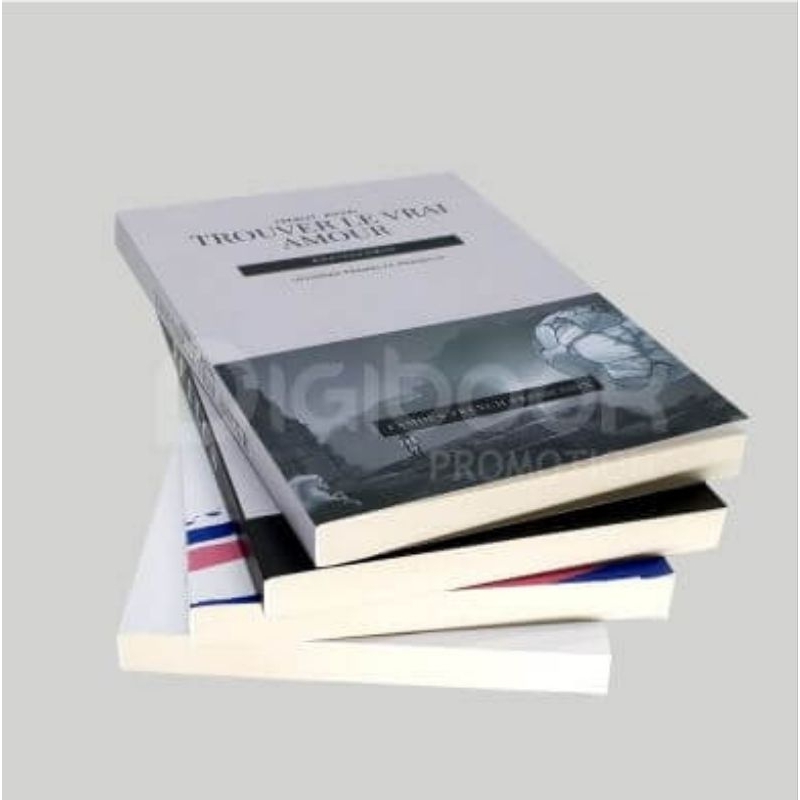 

Jilid Softcover Buku Novel berwarna / Full Color+Laminating