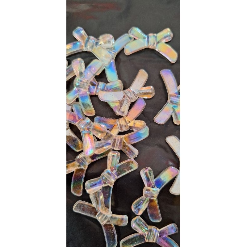 Manik-manik akrilik pita bening pelangi