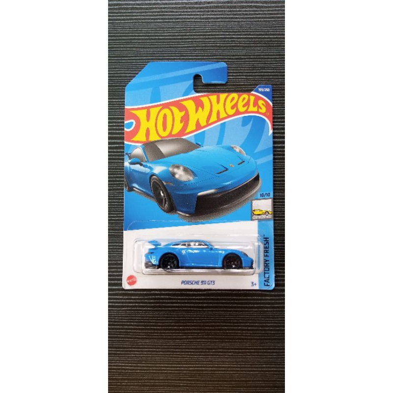 Hotwheels Porsche 911 GT3 Biru, Porsche 911 GT3 RS Hitam, Porsche 993 GT2 Orange, Porsche 934 Turbo 