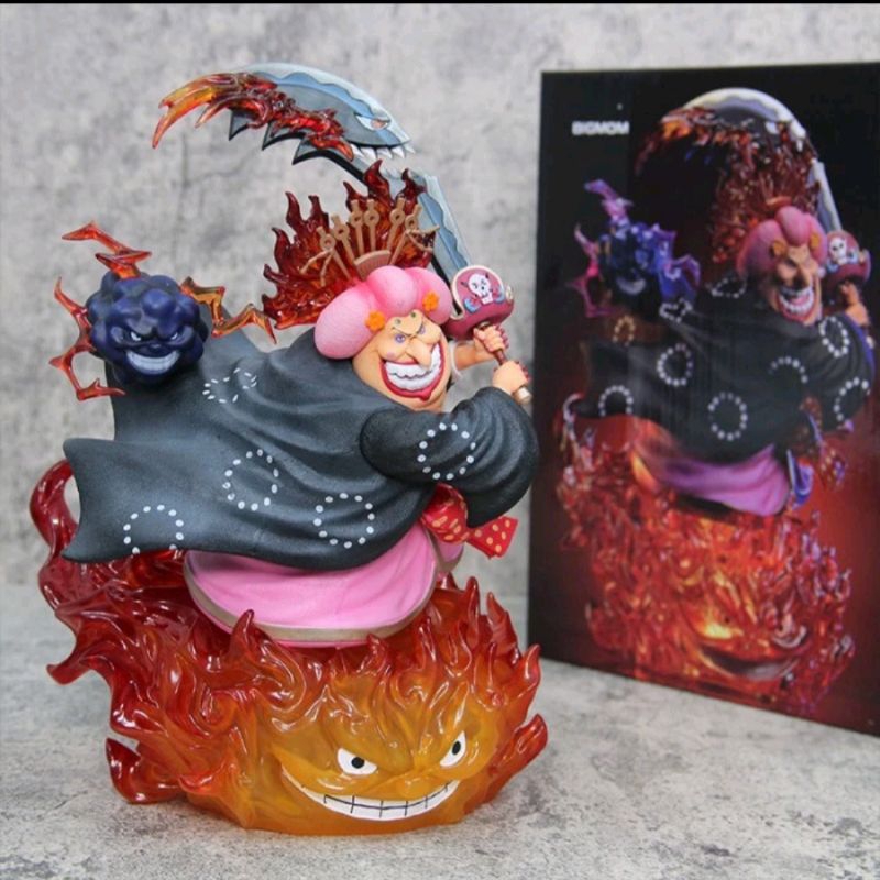 Action Figure Big Mom Yonkou Statue Onepiece Linlin GK Led
