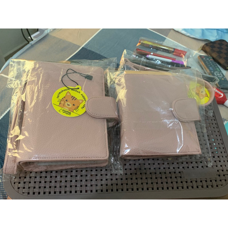 

Dompet binder yume terbaru ukuran A7 dan A8 ukuran baru