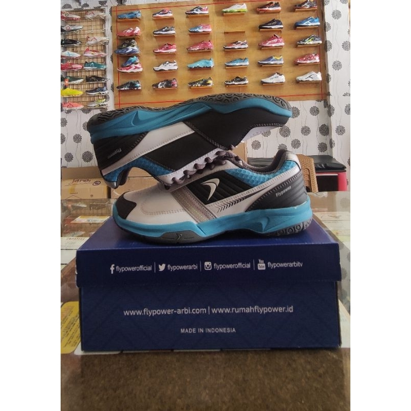 SEPATU FLYPOWER KALASAN 05
