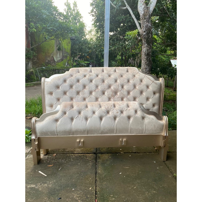 Dipan tempat tempat tidur Bagong Full jok bludru 180x200
