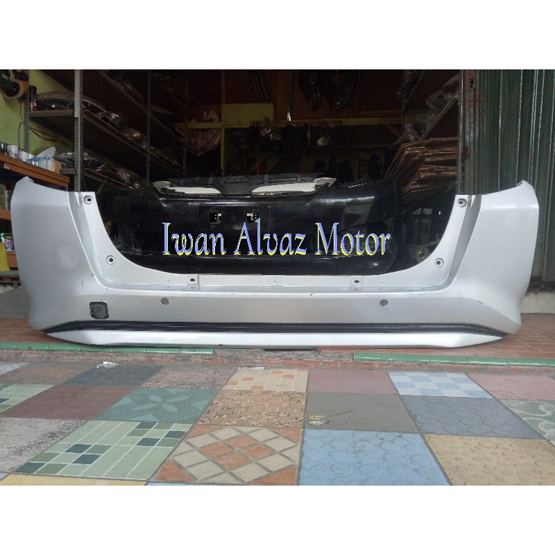 Bemper Belakang Sigra atau Calya