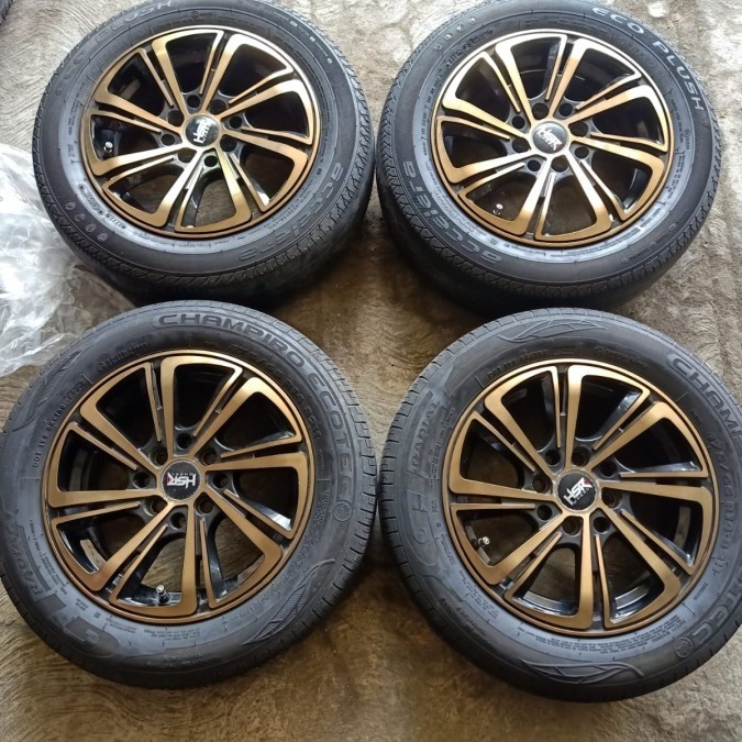 VELG MOBIL BEKAS R14 LUBANG 4 EITO(HSR) R14X5,5 8X100-114 BAN GT(2) 175 65 R14