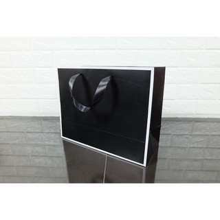 

1 LUSIN Paperbag BW Series Uk. 32,5 x 25 x 14 cm Gift Bag / Tas Ulang Tahun / Tas Souvenir untuk hajatan dan souvenir, kresek donat / tas plastik, paper bag, Bingkisan / Souvenir untuk pernikahan, Tasyakuran / Pengajian / Hampers