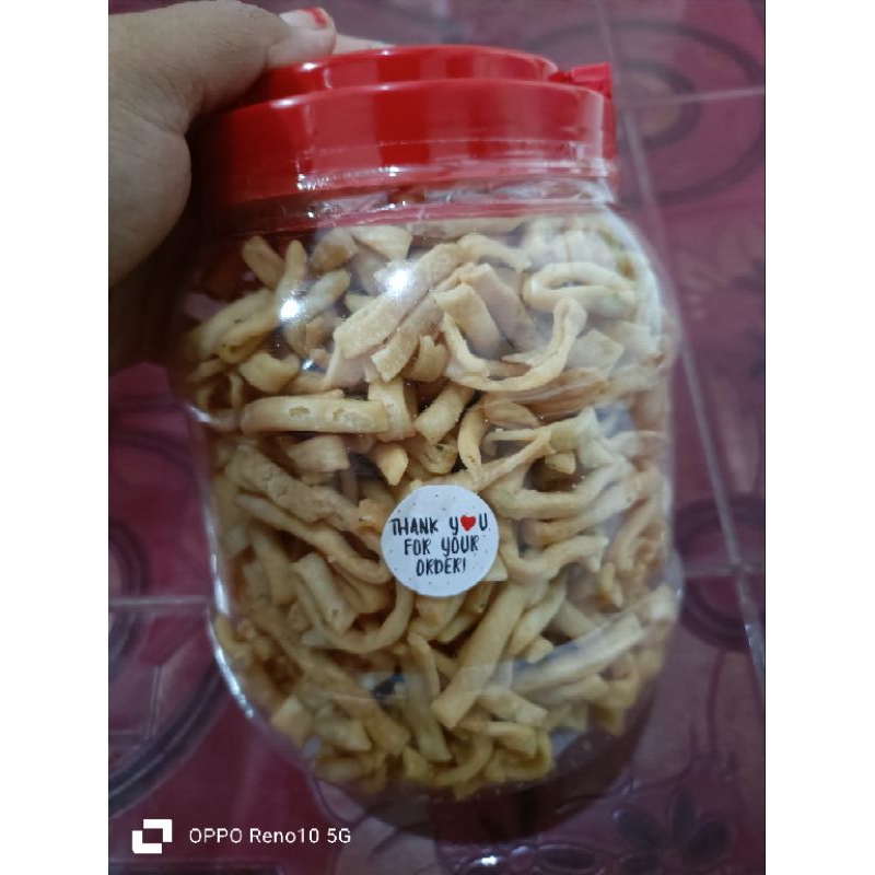 

Stik Bawang renyah kemasan toples 2L (Homemade)