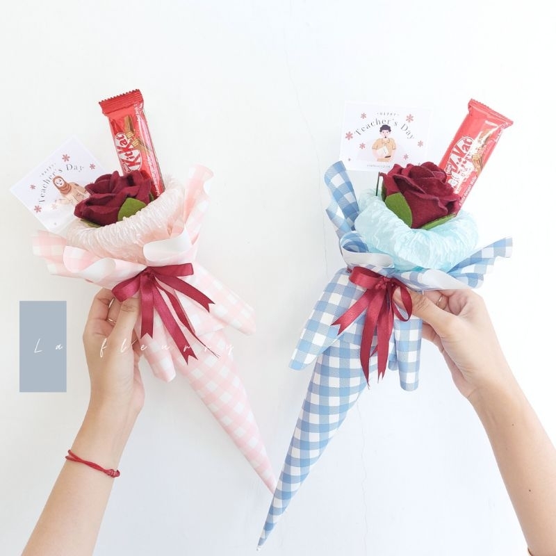 

Single Buket + Coklat
