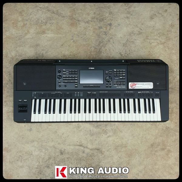 Keyboard Yamaha PSR SX700 Original