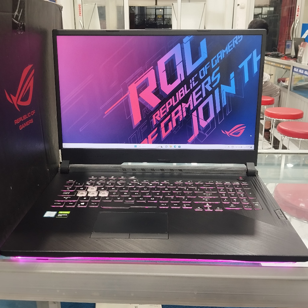 Asus RoG Strix G731GT i7 gen 9 RAM 16GB SSD 1TB Layar 17" FHD Nvidia GTX 1650 4GB
