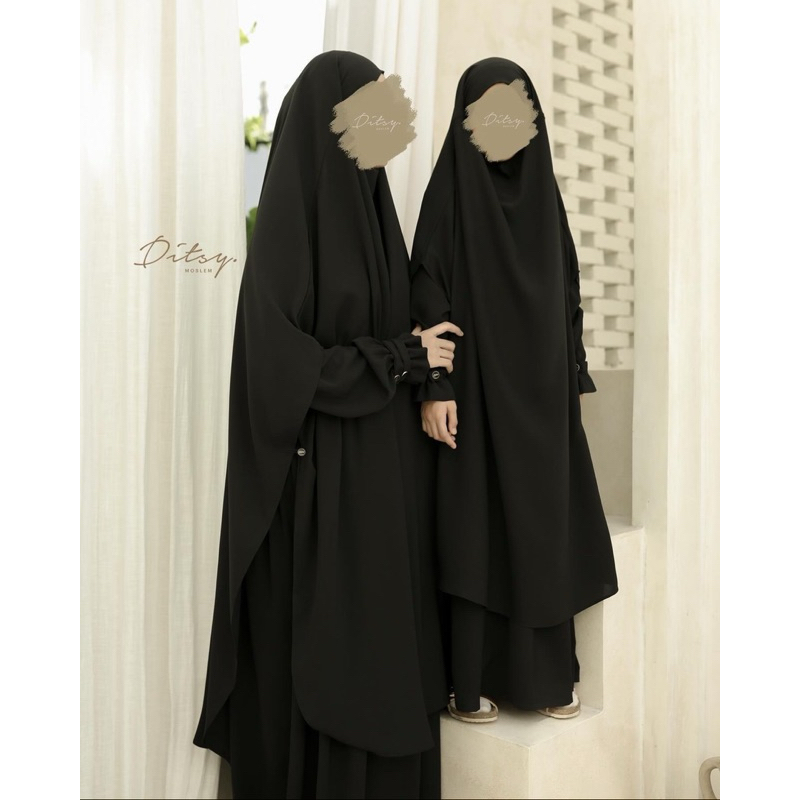 Ditsy Moslem Laerina Black Size M dan Khimar Shaima Black Reguler