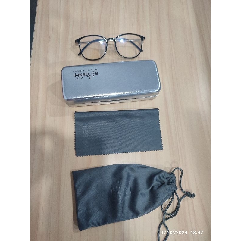 KACAMATA BIGENMI BLACK SILVER