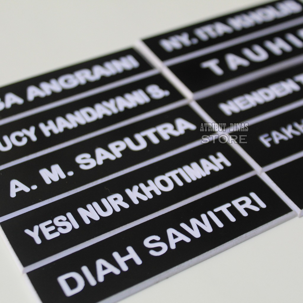 

Name Tag Papan Nama Bhayangkari ASN Kantor Grafir / Ukir ukuran 8X2 cm