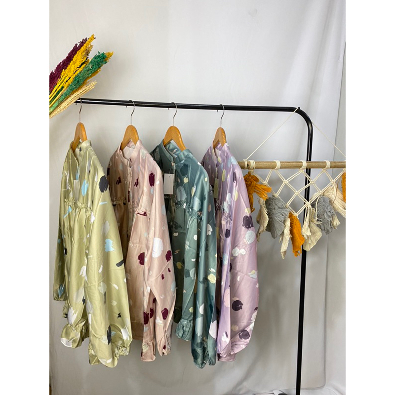 Blouse Gemoy Baby Doll Silk lady Dior Premium Full Kancing atasan Wanita Trendy Kekinian Busui Frien