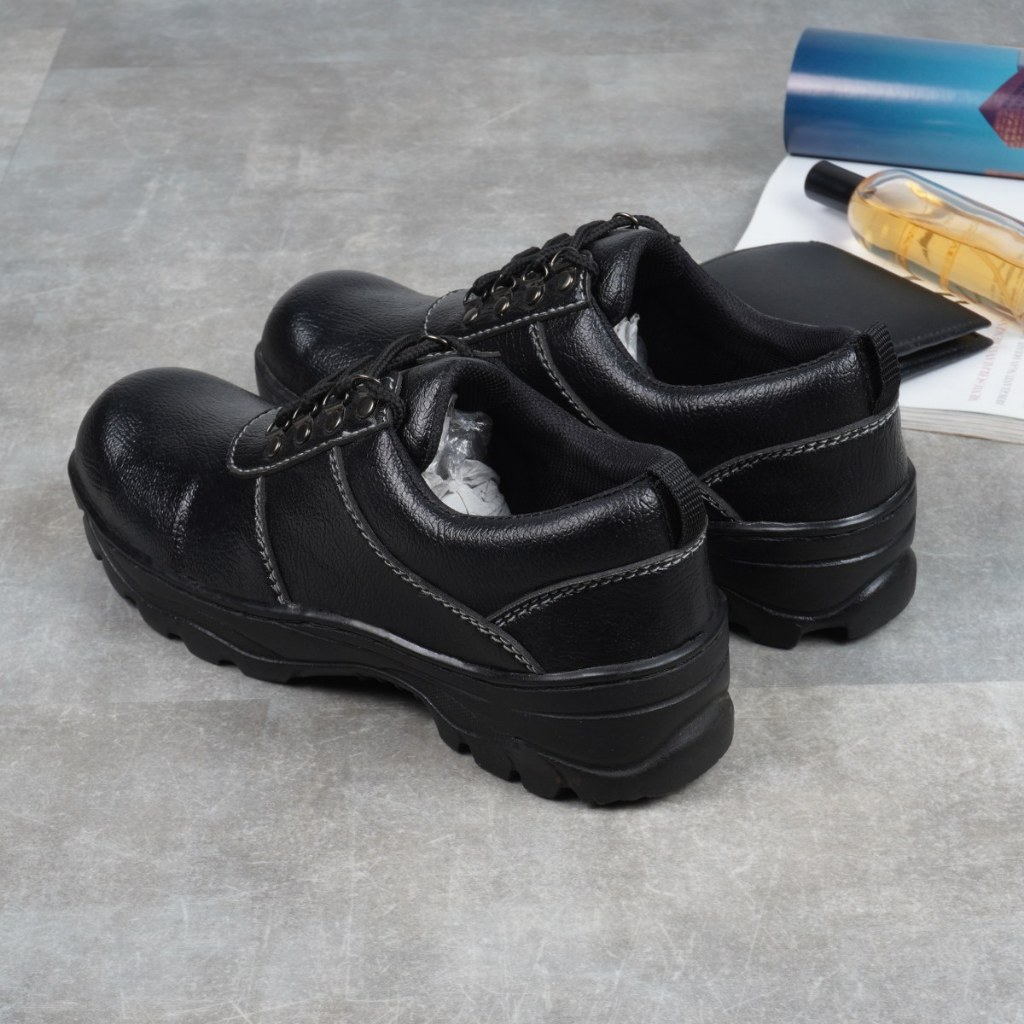 Original Sepatu Safety Ujung Besi Sepatu Boots Pria Proyek Kerja Pria Safety Shoes Jogger Kitchen