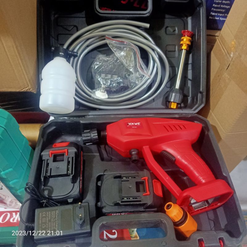 Dekwe Jet cleaner cordless 2 baterai 98Vf - mesin cuci motor mobil