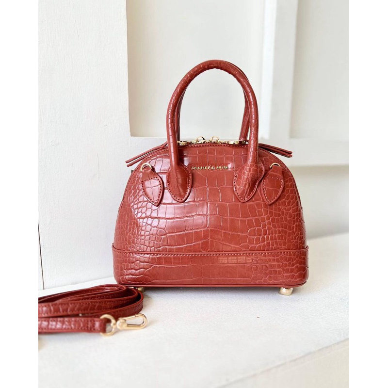 Ck import. croco premium. solder bag