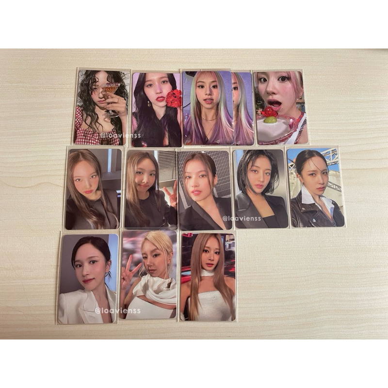 TWICE OFFICIAL PHOTOCARD