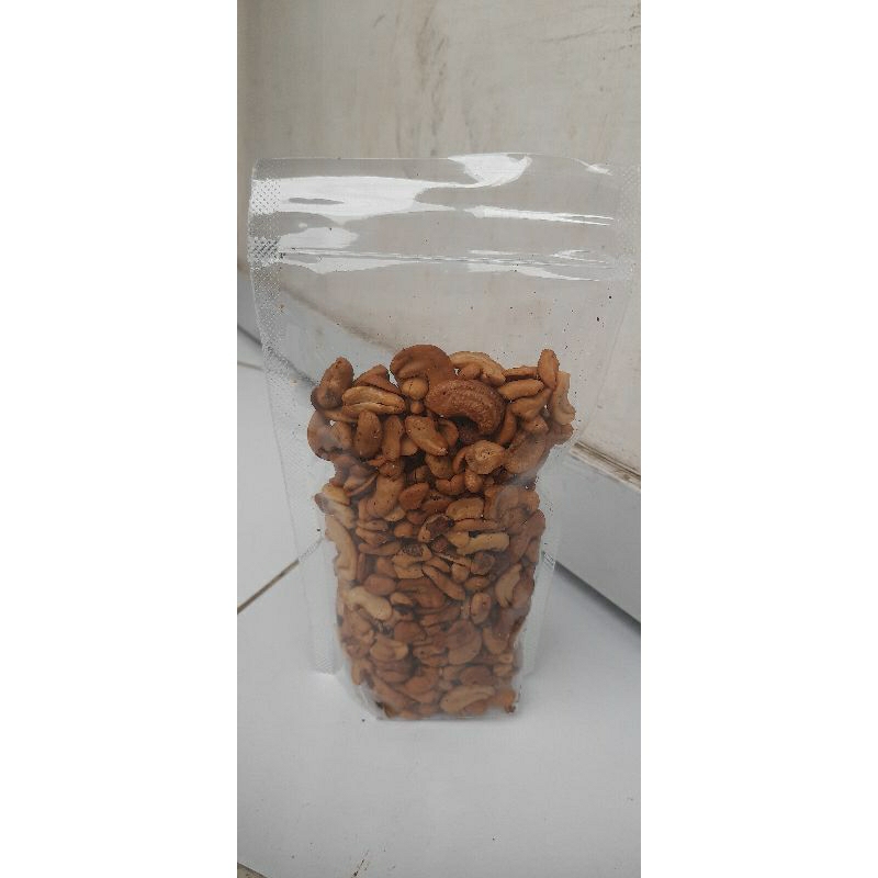 

Kacang Mede/Mete Patahan Mateng 200g