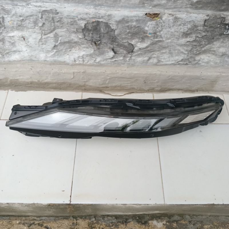 lampu depan drl mitsubishi xpander cross 2022 original