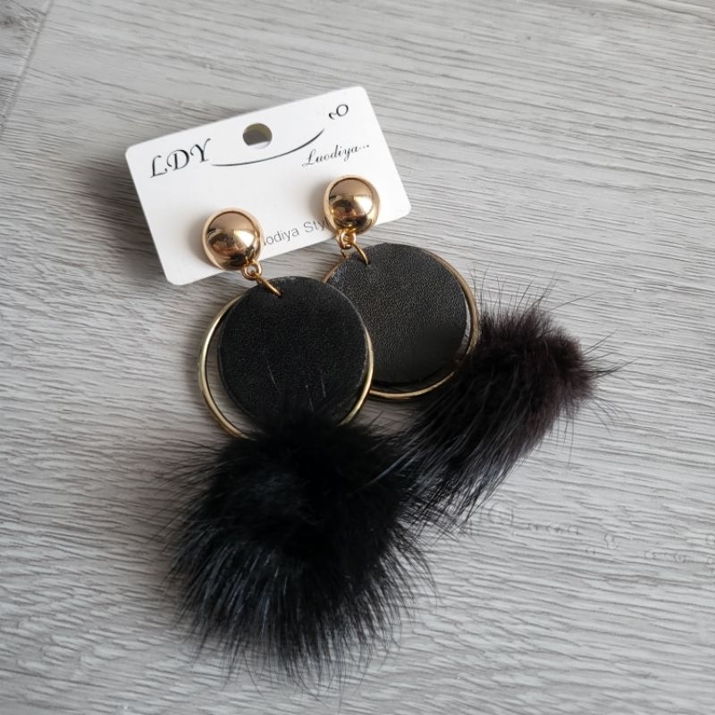 Aksesoris wanita antingan tusuk sale stock toko jual murmer