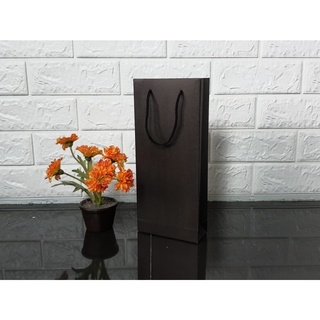

1 LUSIN Paperbag Kraft Uk. 12 x 5 x Tinggi 28 cm Gift Bag / Tas Ulang Tahun / Tas Souvenir untuk hajatan dan souvenir, kresek donat / tas plastik, paper bag, Bingkisan / Souvenir untuk pernikahan, Tasyakuran / Pengajian / Hampers